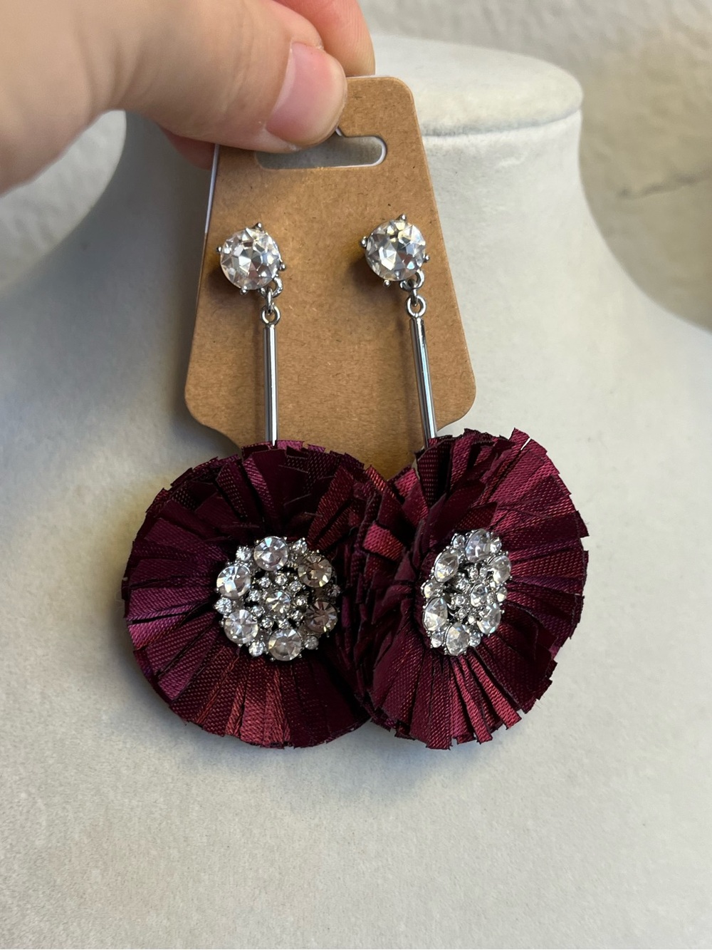 Ann Taylor Factory Silver Tone Crystal Maroon Flowers Satin 2” Earrings Dangles